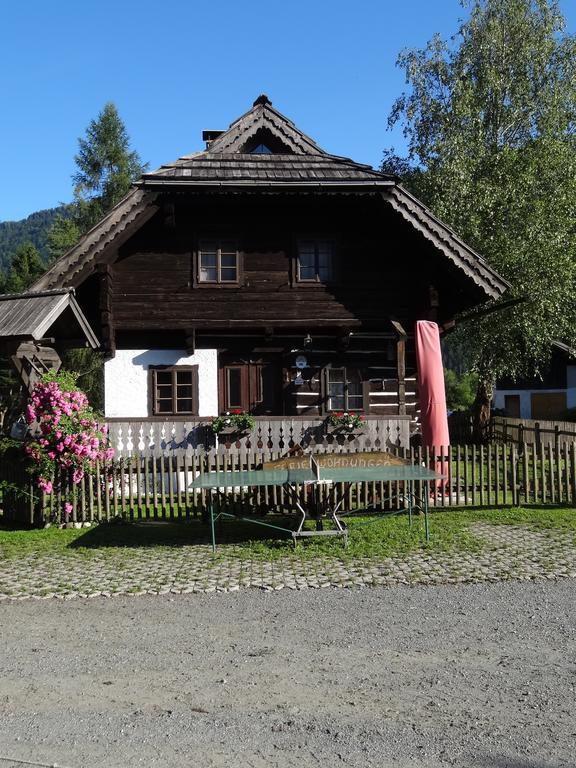 Holzblockhaeuser Fam. Schabus Хермагор Екстериор снимка