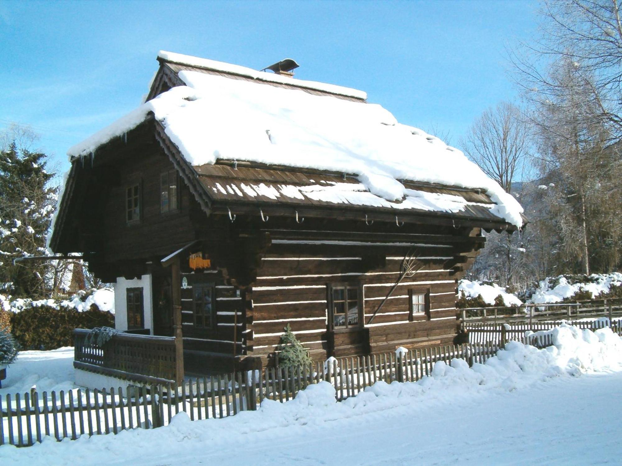 Holzblockhaeuser Fam. Schabus Хермагор Екстериор снимка